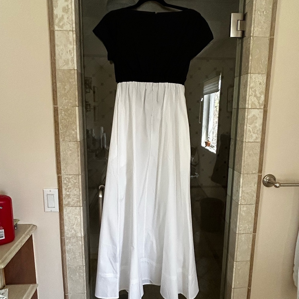 Lauren Cut Out Maxi Dress from Who What Wear - Picture 7 of 8